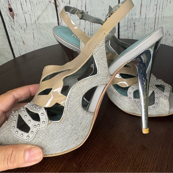 KG KURT GEIGER DENIM, Calf, PATENT Leather Laser Cut  Studded heeled Sandals 37 - Picture 12 of 16